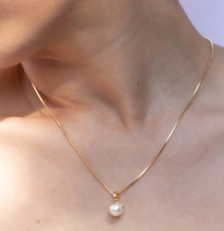 Pearls Necklaces