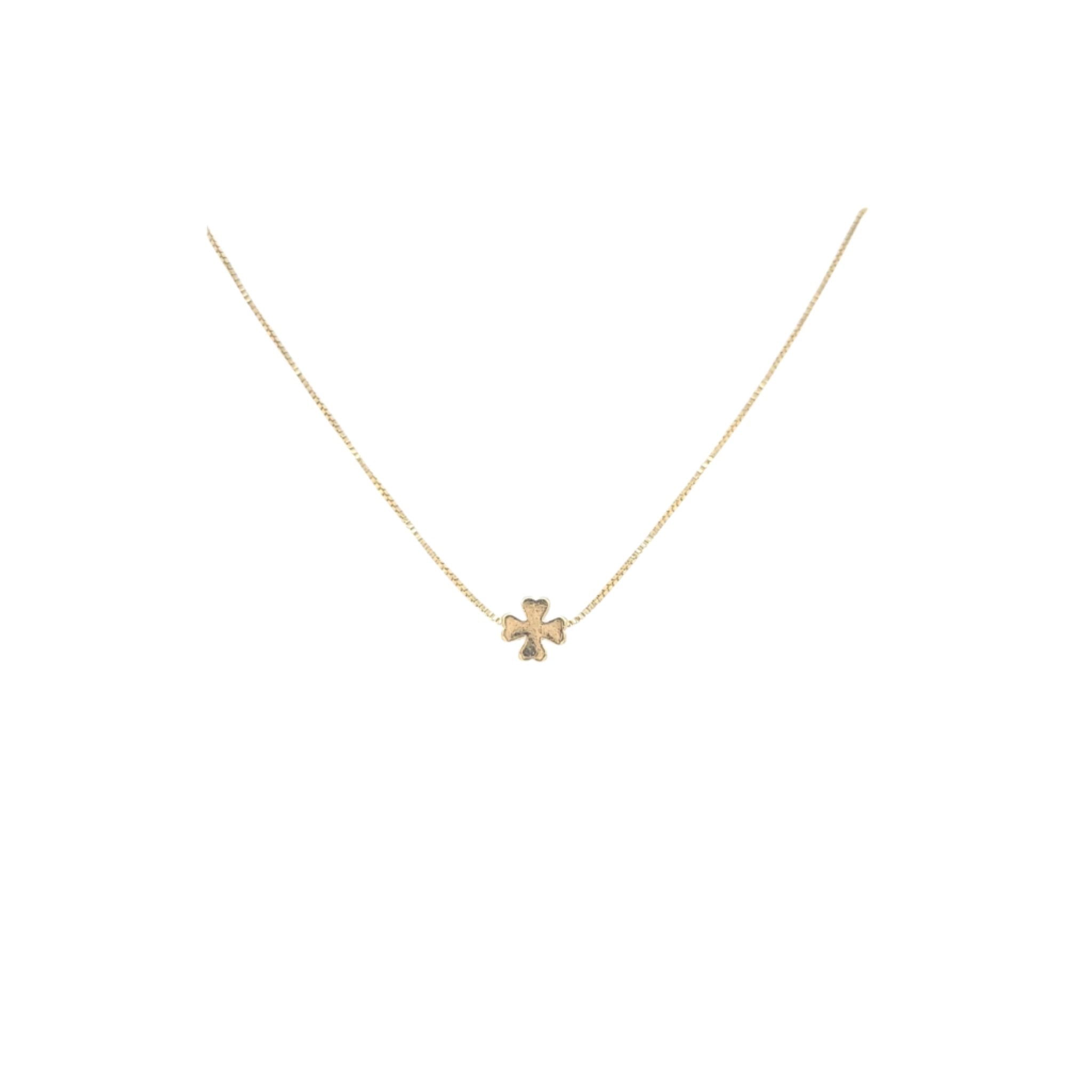 Minimalist Clover Pendant Choker – Lacosta Jewelry